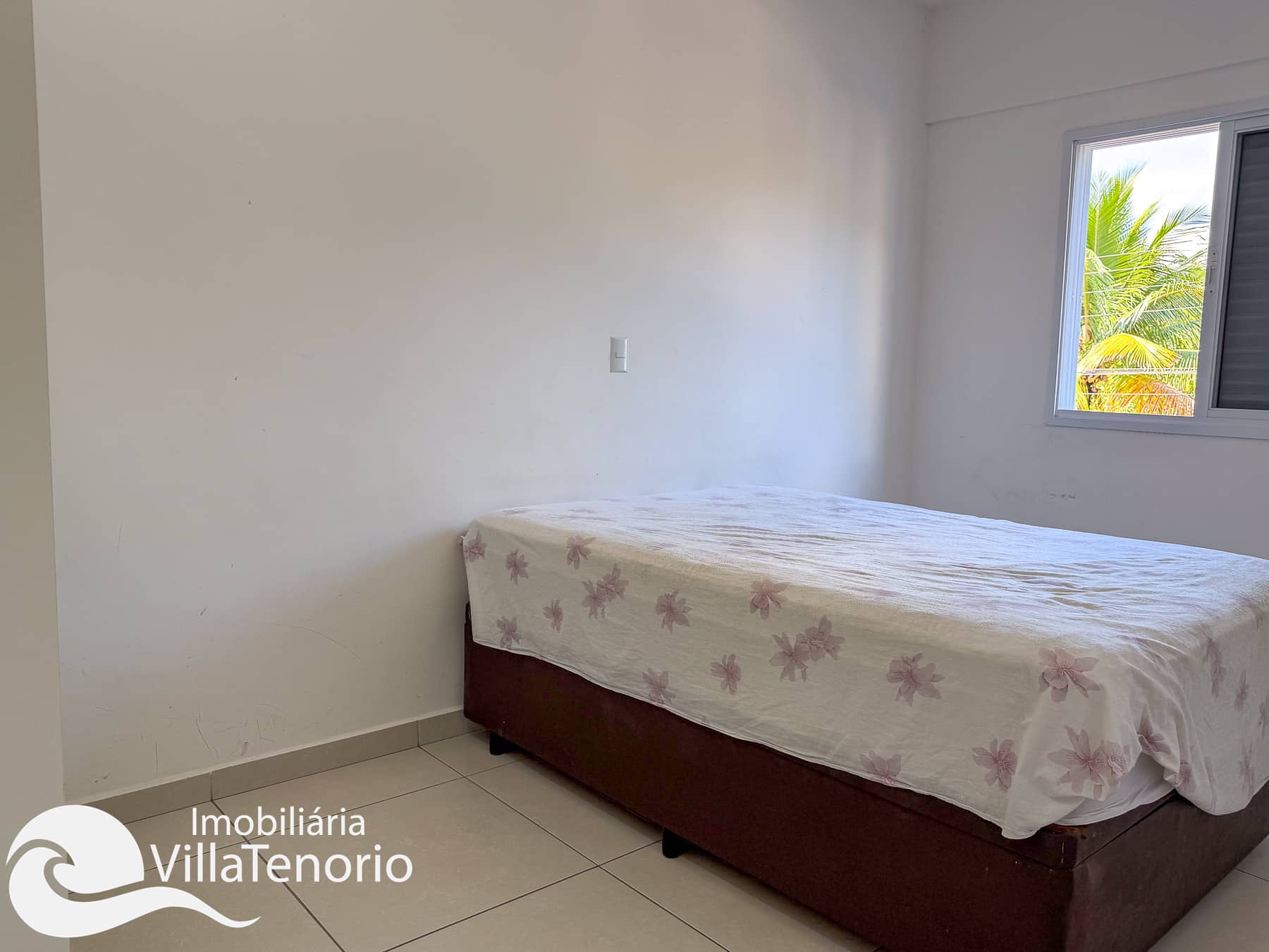 Apartamento a venda Praia das Toninhas 3 quartos sendo uma suite-23