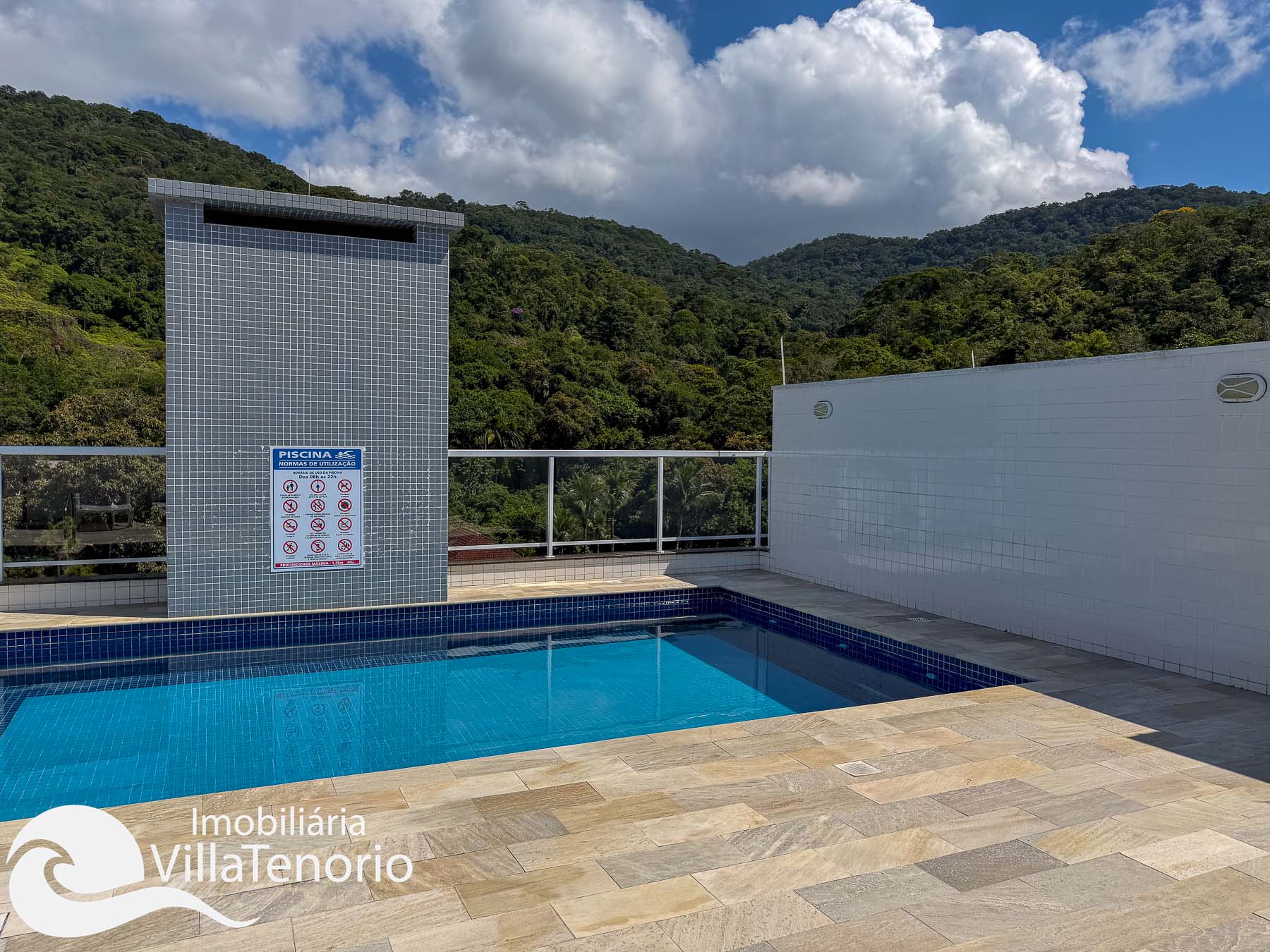 Apartamento a venda Praia das Toninhas 3 quartos sendo uma suite-42