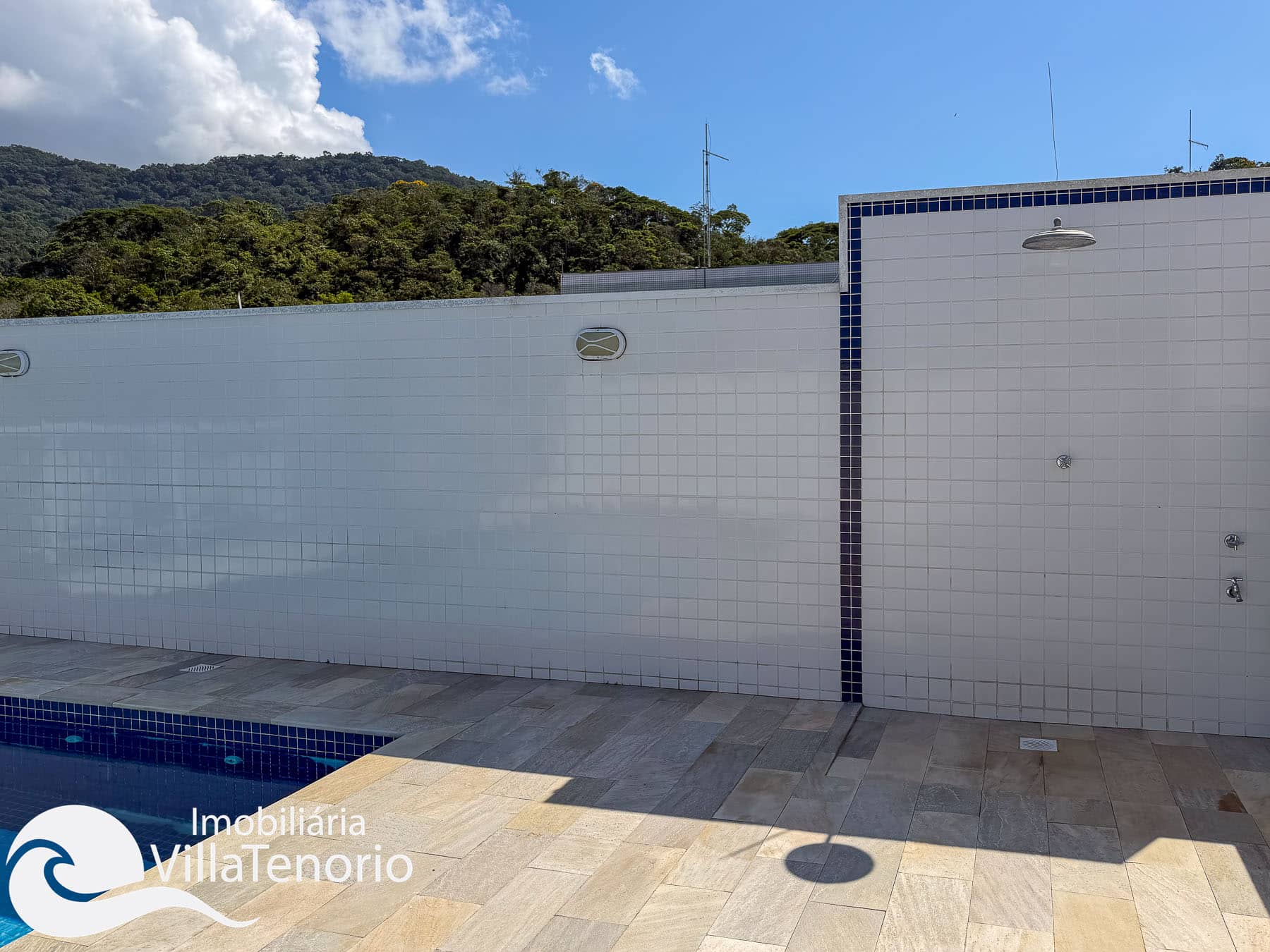 Apartamento a venda Praia das Toninhas 2 quartos sendo uma suite-43