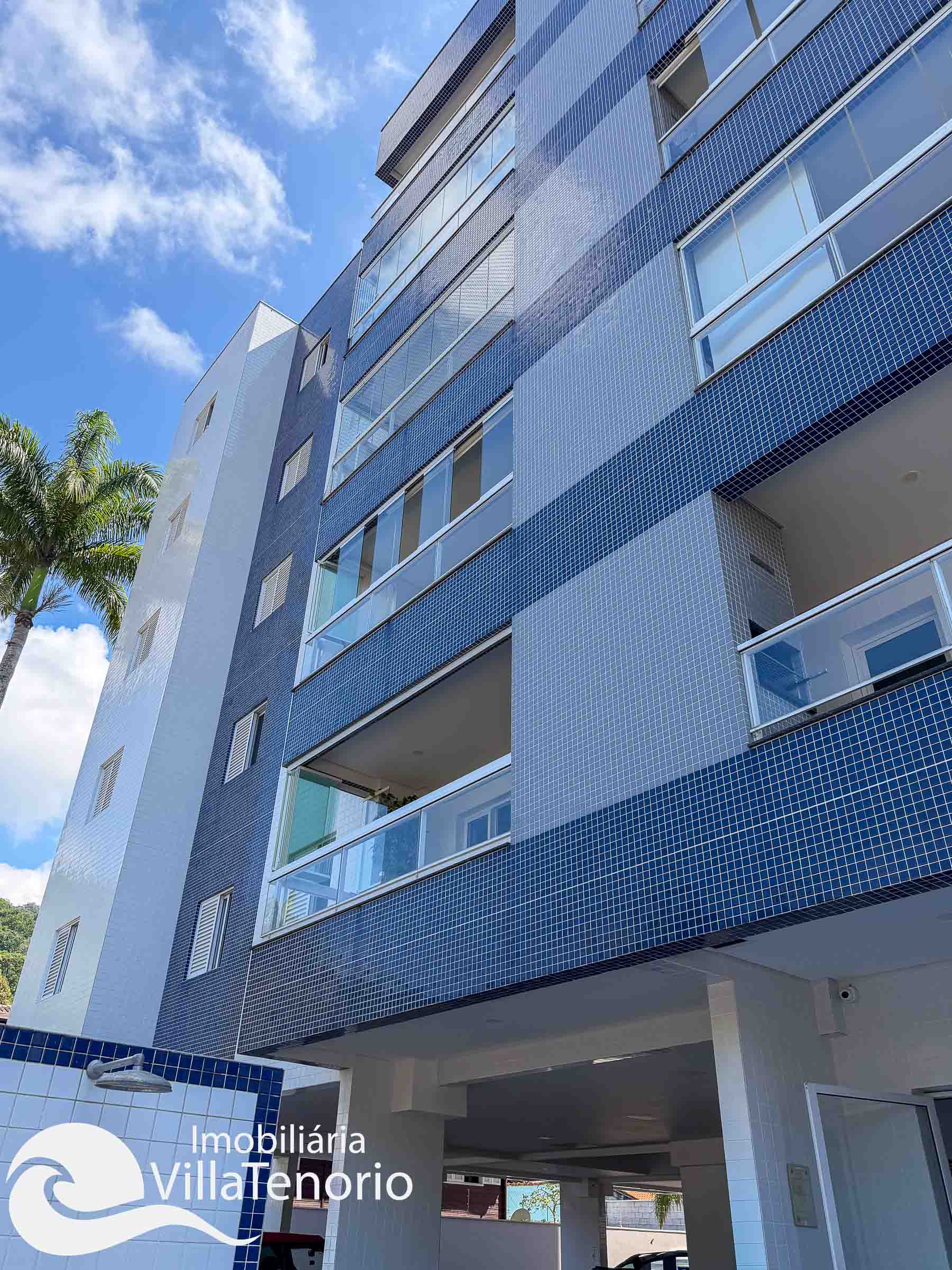 Apartamento a venda Praia das Toninhas 3 quartos sendo uma suite-48