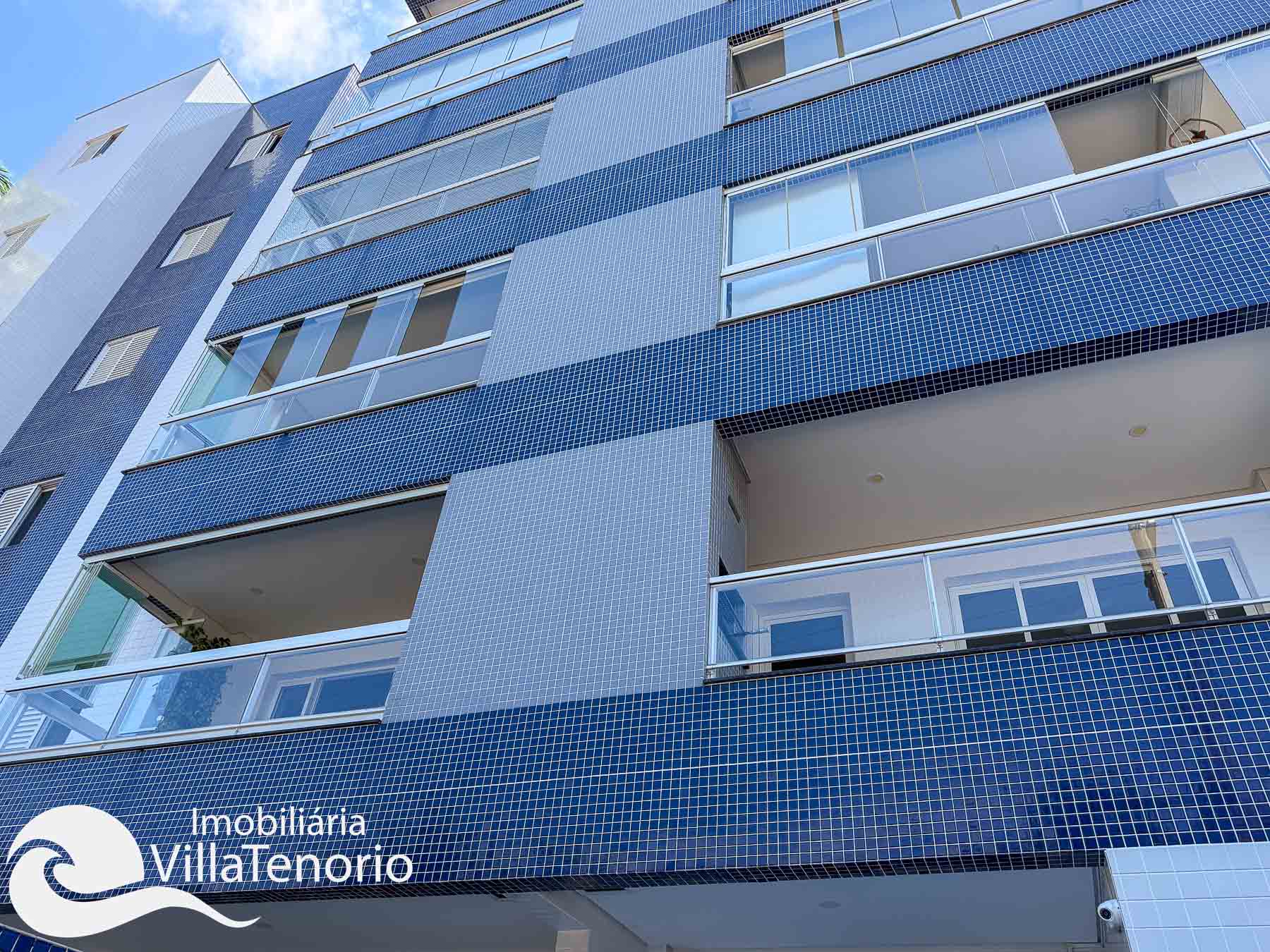 Apartamento a venda Praia das Toninhas 3 quartos sendo uma suite-50
