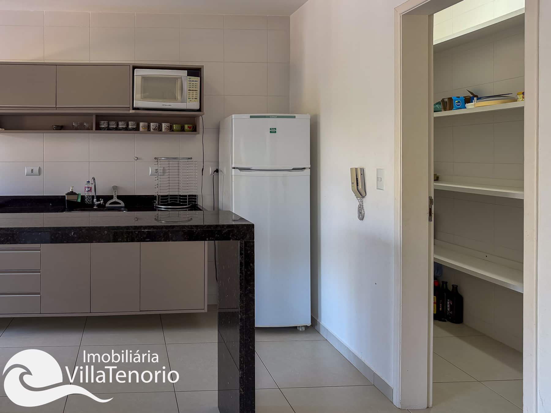 Apartamento a venda Praia das Toninhas 3 quartos sendo uma suite-7