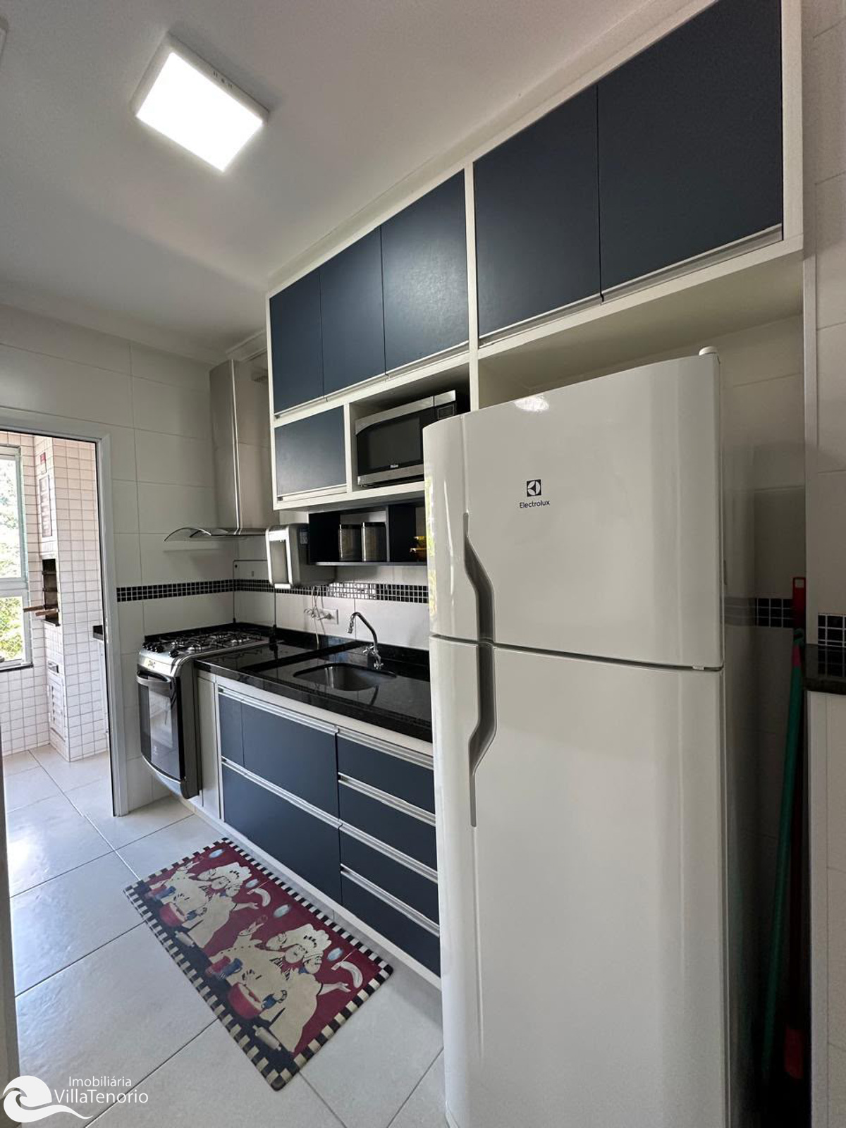 apartamento a venda na praia das Toninhas em Ubatuba com 2 quartos - apresentado pela Imobiliária Villa Tenório - especialista em Imóveis a venda em Ubatuba-2