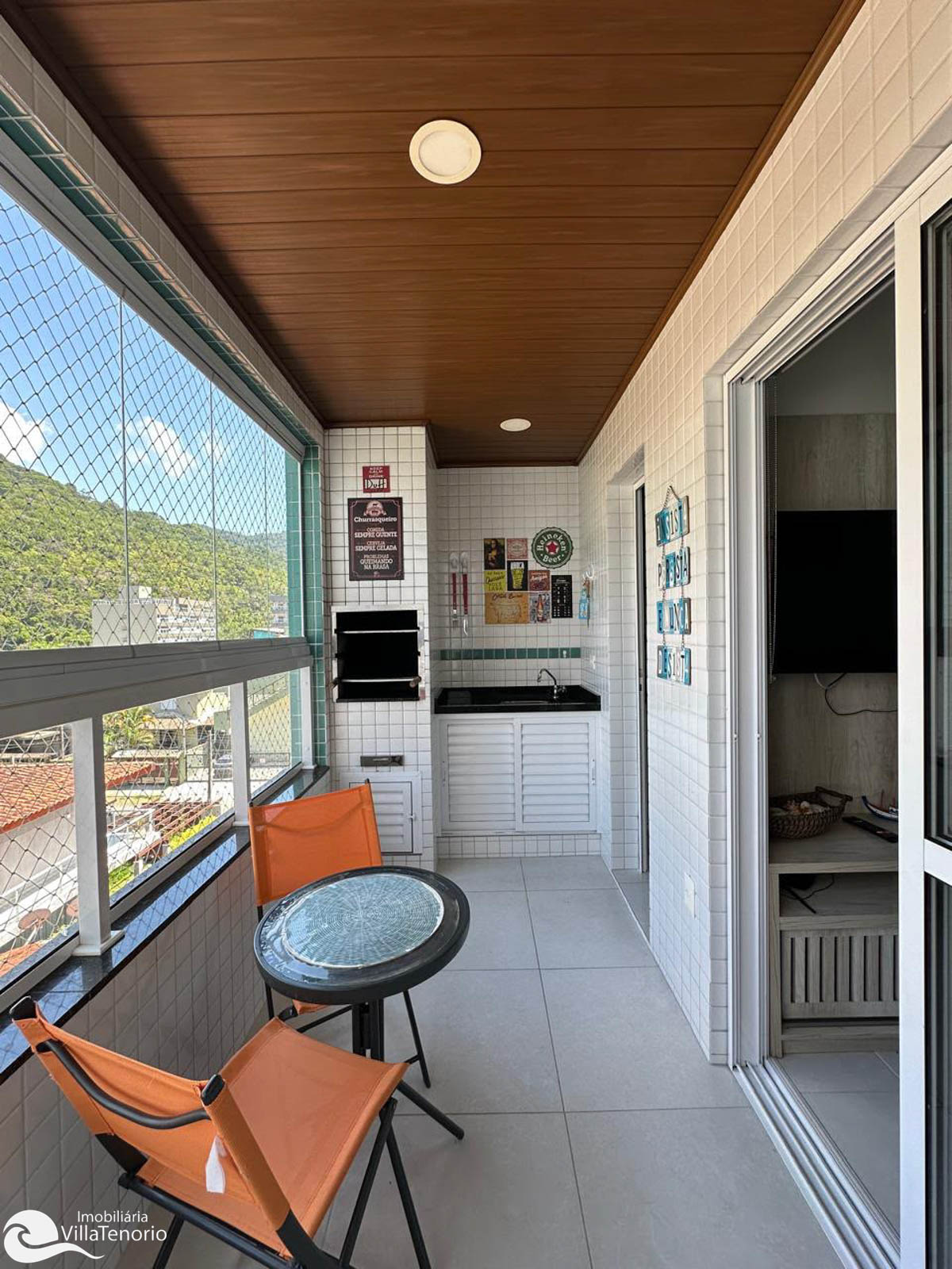 apartamento a venda na praia das Toninhas em Ubatuba com 2 quartos - apresentado pela Imobiliária Villa Tenório - especialista em Imóveis a venda em Ubatuba-8