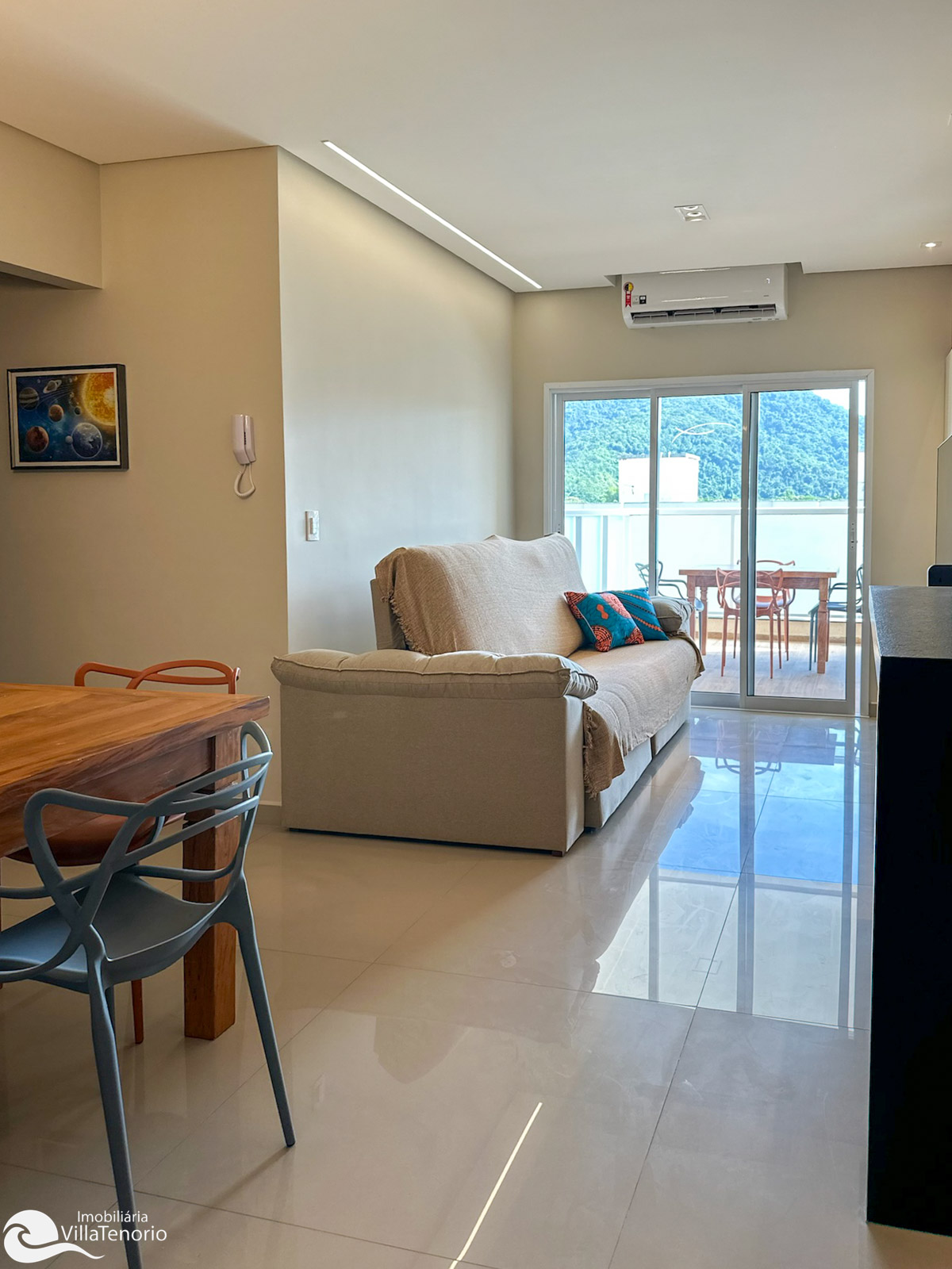 apartamento a venda no Itaguá em Ubatuba com 2 suítes - apresentado pela Imobiliária Villa Tenório - especialista em Imóveis a venda em Ubatuba-2