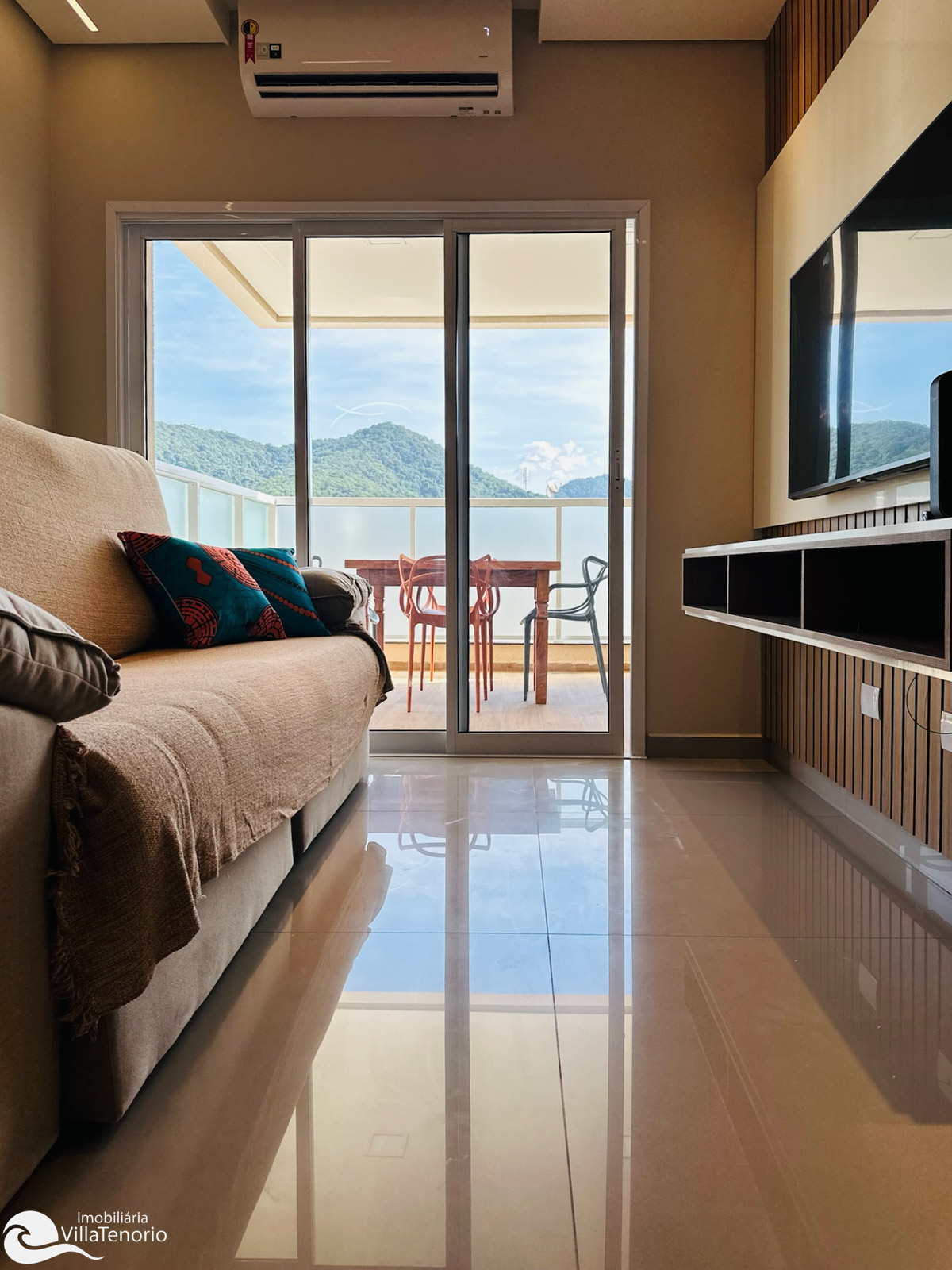apartamento a venda no Itaguá em Ubatuba com 2 suítes - apresentado pela Imobiliária Villa Tenório - especialista em Imóveis a venda em Ubatuba-4
