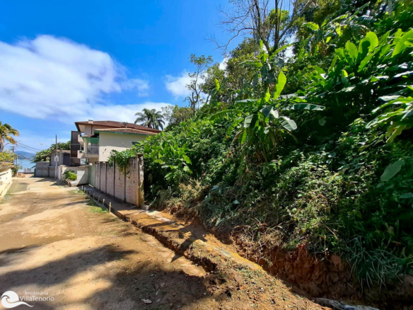 Terreno 1.200 m2 vista mar a venda na praia da Enseada em Ubatuba - Projeto aprovado-3