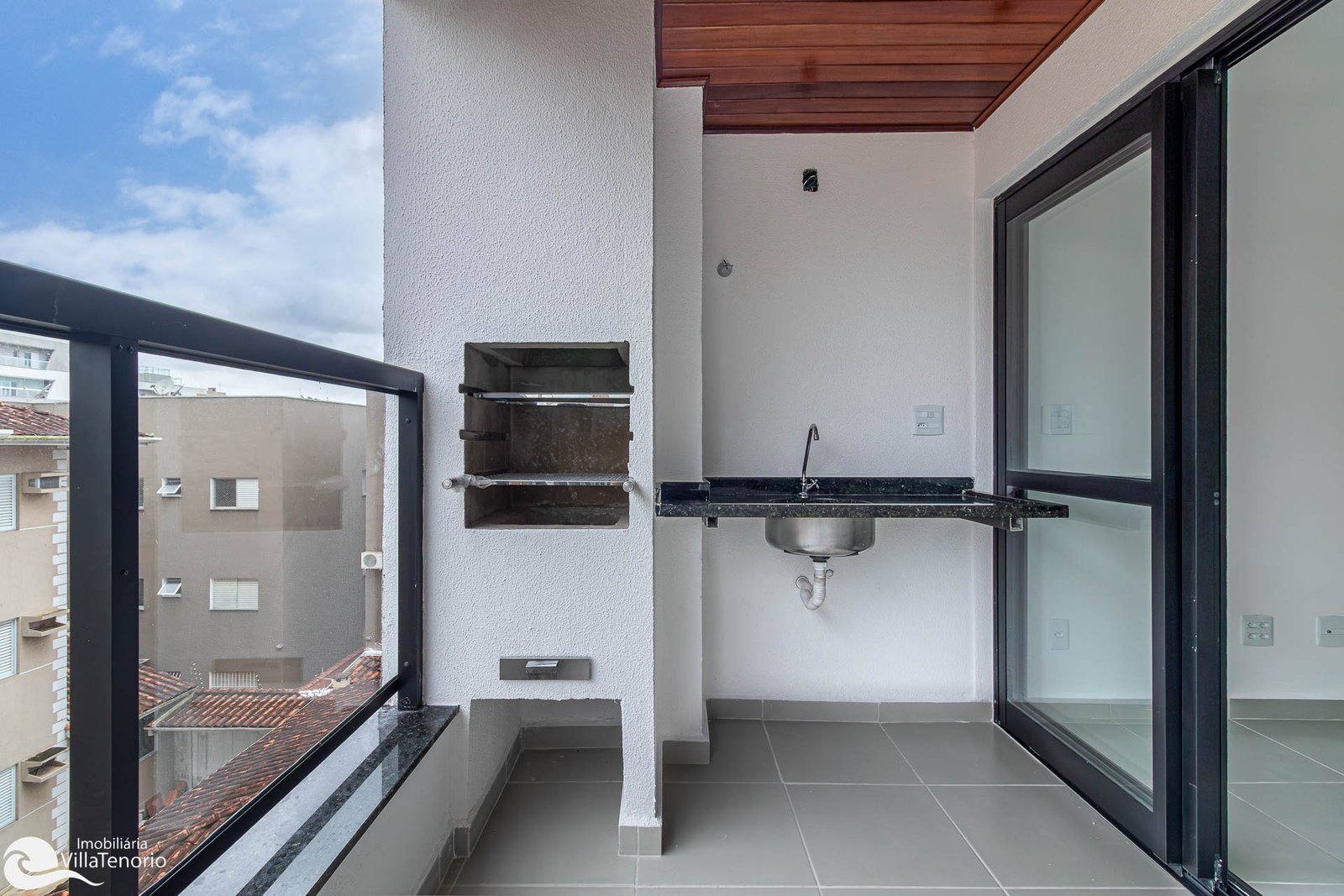 Varanda gourmet – Apartamento para vender no Itagua em Ubatuba – Novo – 2 quartos – Imobiliaria Villa Tenório-7 Varanda gourmet - Apartamento para vender no Itagua em Ubatuba - Novo - 2 quartos - Imobiliaria Villa Tenório-7