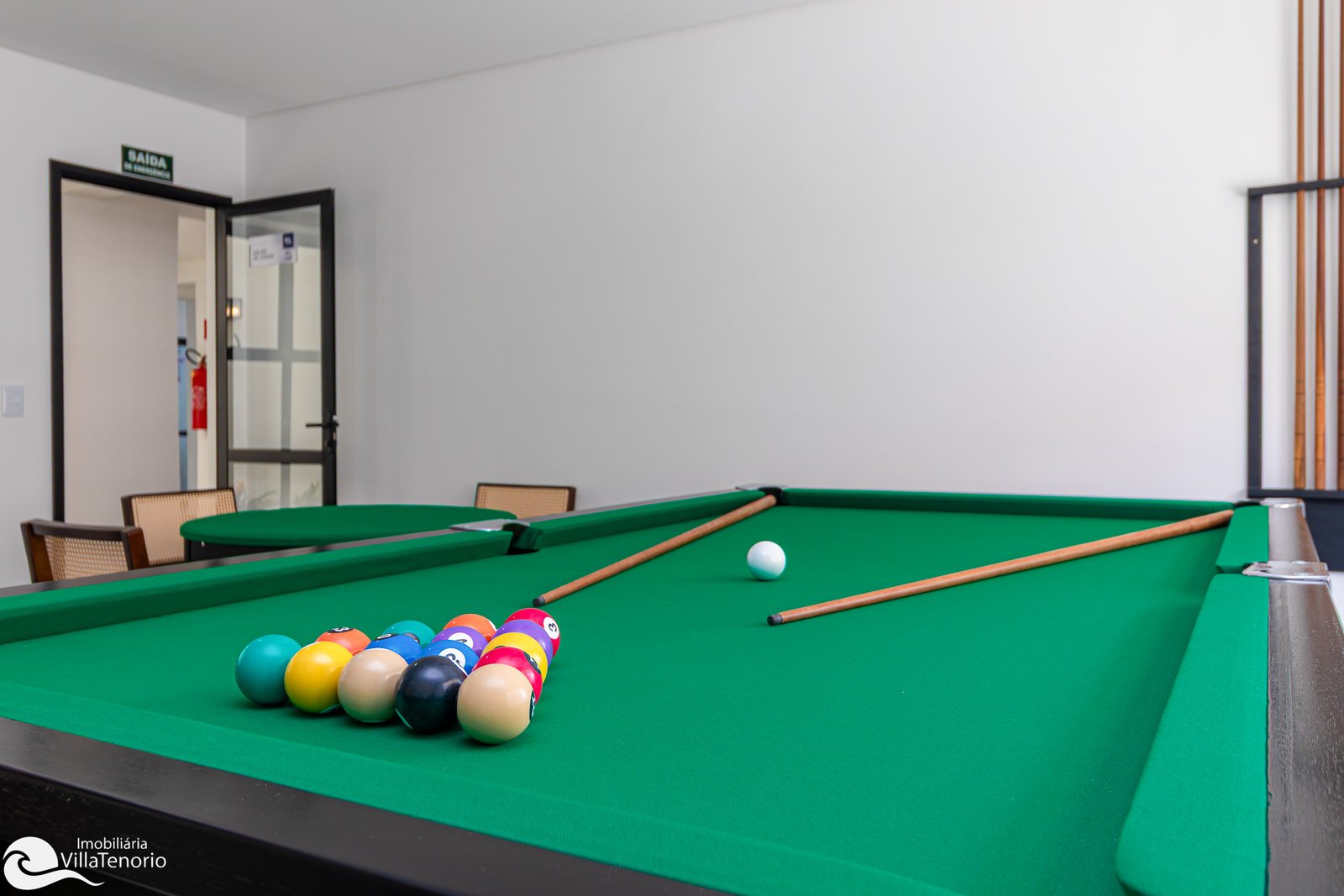 sala de jogos – Apartamento para vender no Itagua em Ubatuba – Novo – Imobiliaria Villa Tenório-20 sala de jogos - Apartamento para vender no Itagua em Ubatuba - Novo - Imobiliaria Villa Tenório-20