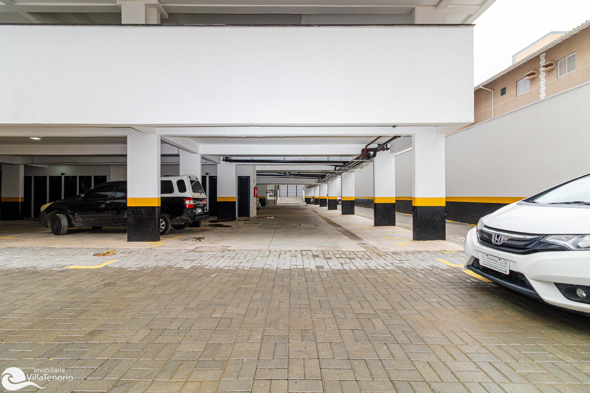 garagem – Apartamento para vender no Itagua em Ubatuba – Novo – Imobiliaria Villa Tenório-24 garagem - Apartamento para vender no Itagua em Ubatuba - Novo - Imobiliaria Villa Tenório-24
