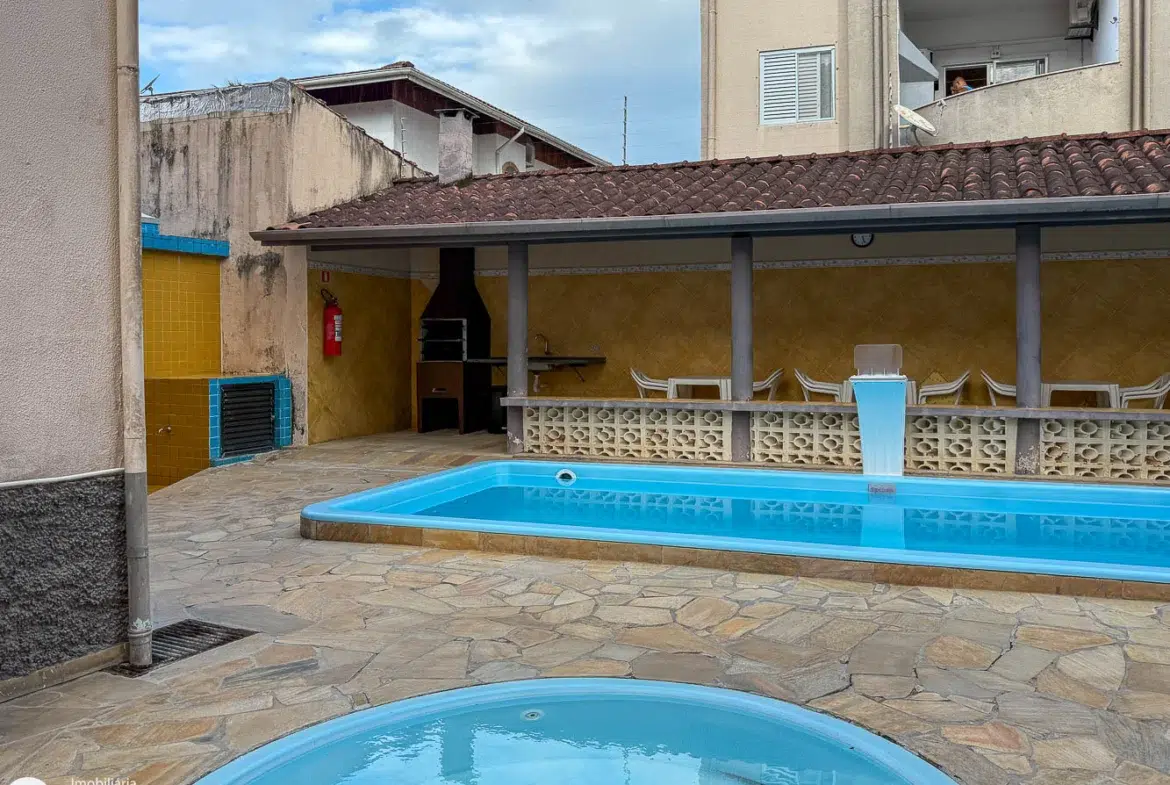 Piscina Apartamento-a-venda_Praia-do-Itagua_Ubtuba_2-quartos_-Apresentado-pela-Imobiliaria-Villa-Tenorio-11-1170x785